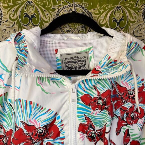 Like New Levi's White Tropical Retro Windbreaker Hooded Jacket Size Medium - Picture 3 of 16